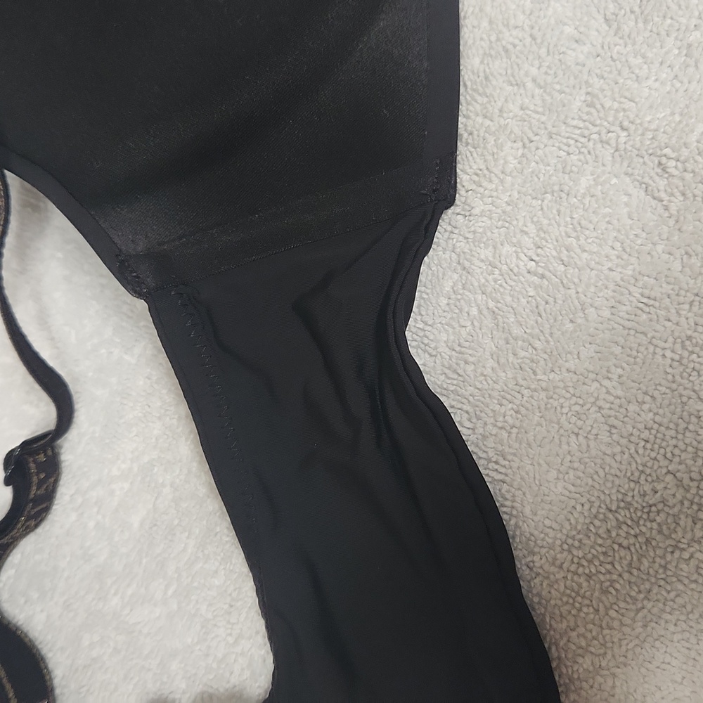 Victoria's Secret 34C bra - Picture 7 of 11
